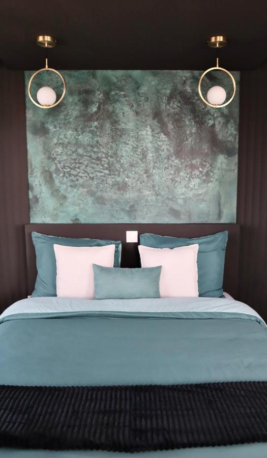 Appart- Hotel Love Room Yschool Troyes Bagian luar foto